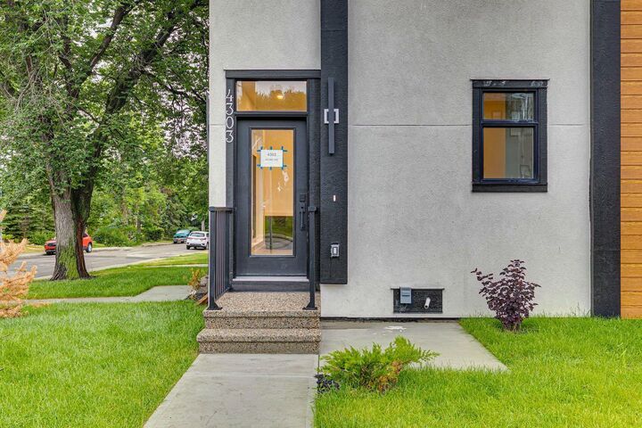 Property Photo: 4303 30 Avenue SW AB T3E 0T5