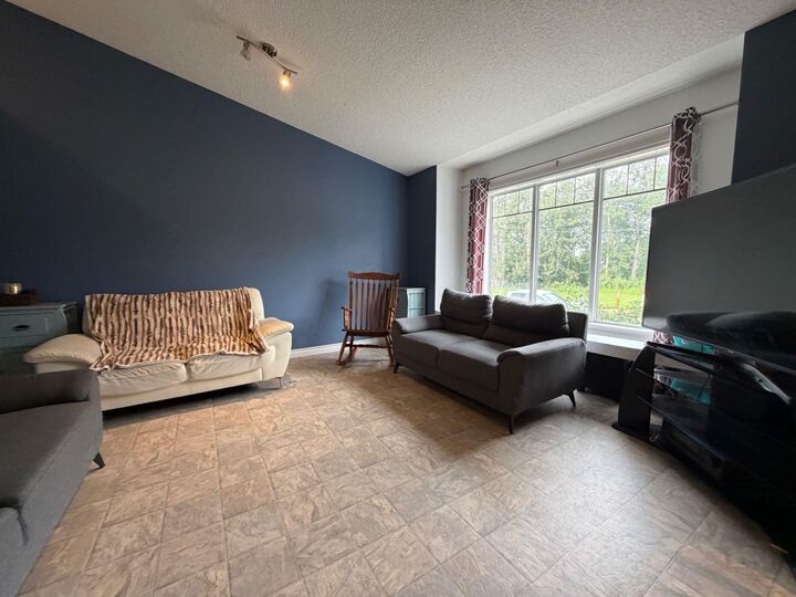 Property Photo: 708 6 Street AB T0G 0B0