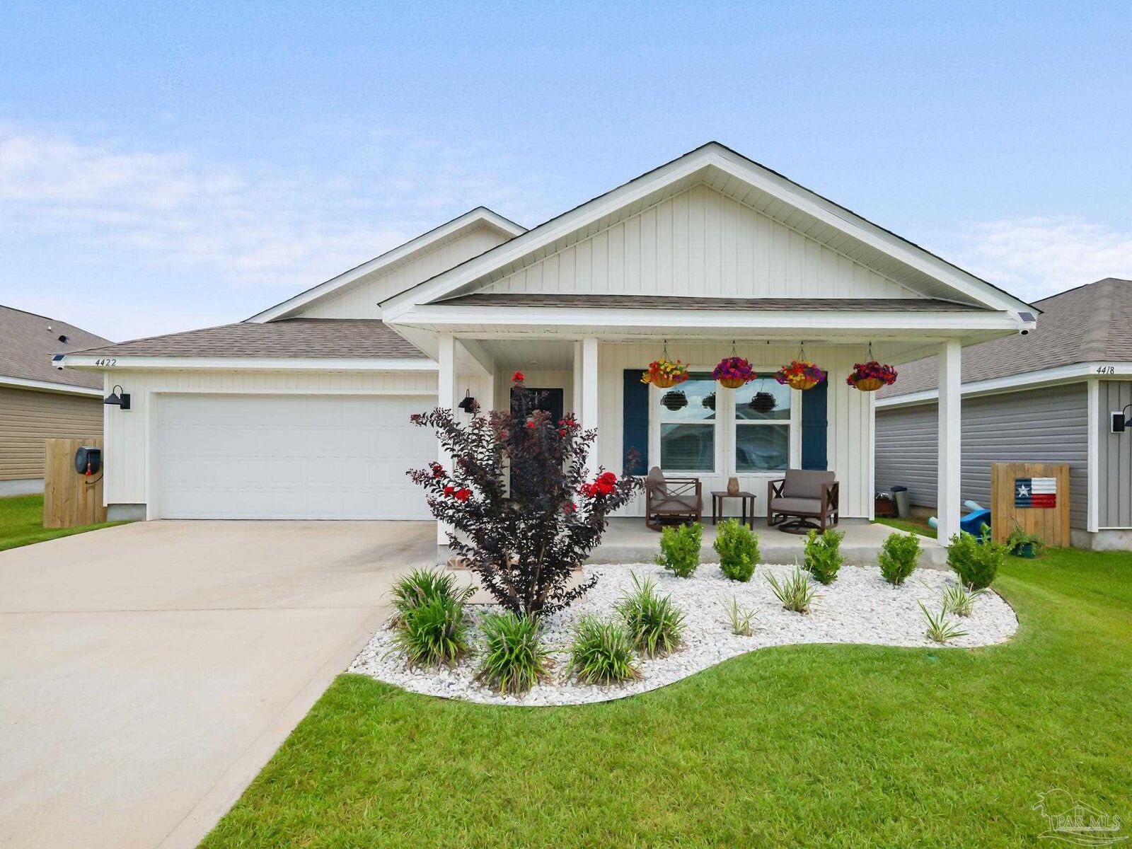 Property Photo:  4422 White Birch Ct  FL 32571 