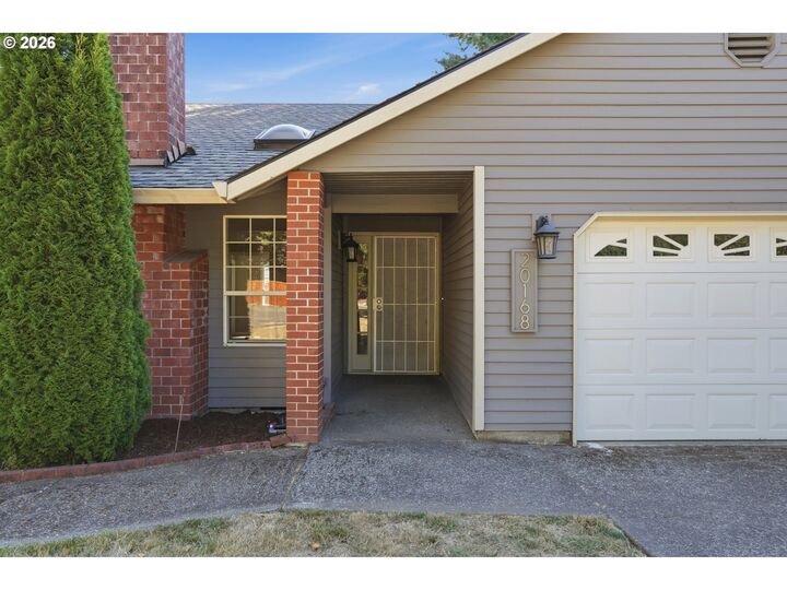 Property Photo:  20168 SW Tillamook Ct  OR 97062 