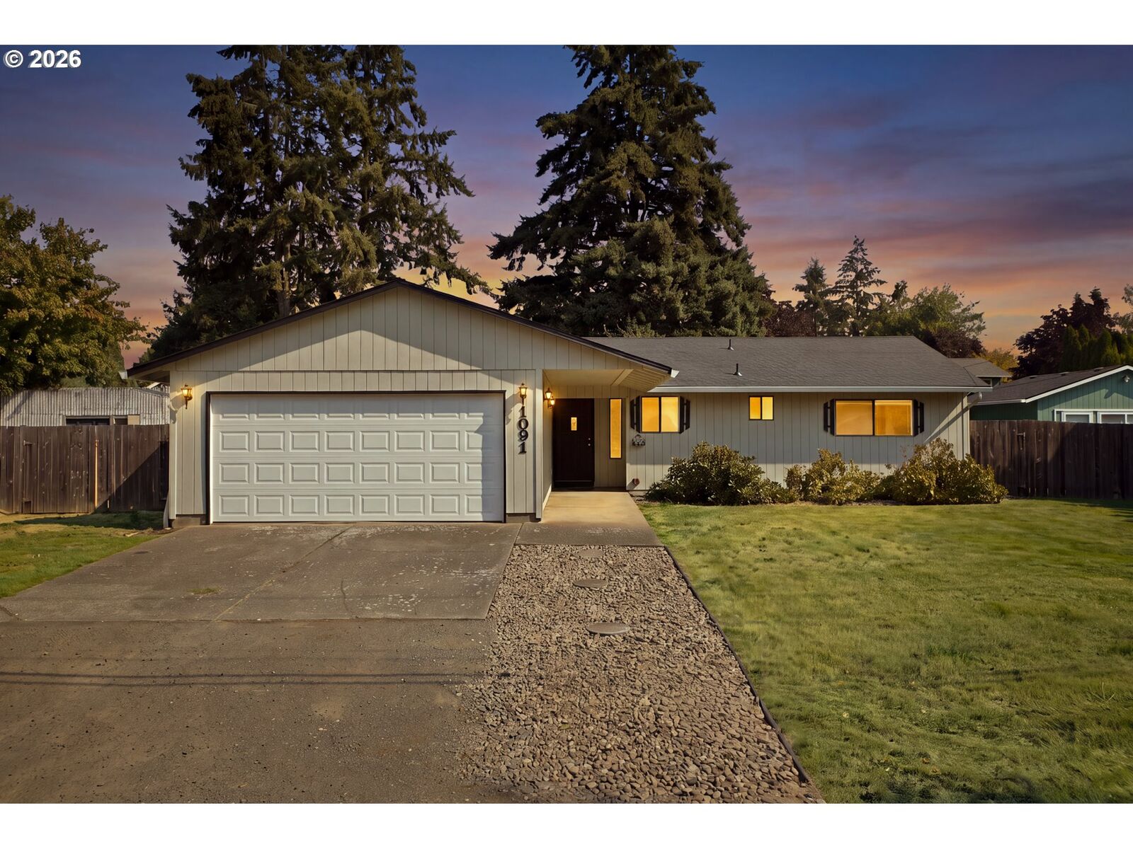 Property Photo: 1091 NE Sunrise Ln OR 97124