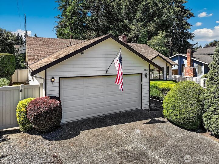 Property Photo: 20832 88th Place W WA 98026