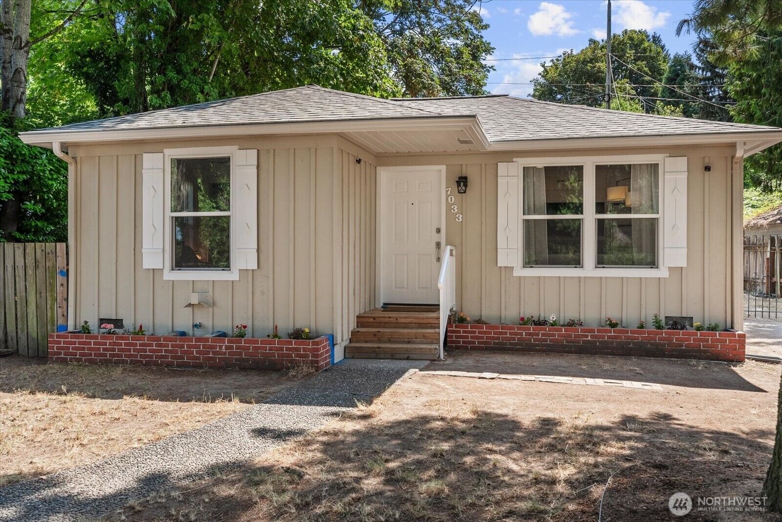 Property Photo:  7033 S 126th Street  WA 98178 