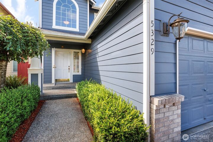 Property Photo: 5329 S 319th Street WA 98001