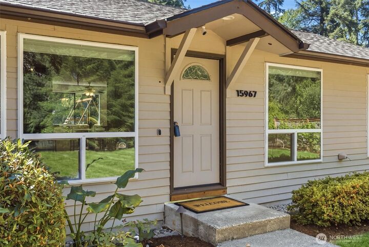 Property Photo: 15967 186th Avenue NE WA 98072