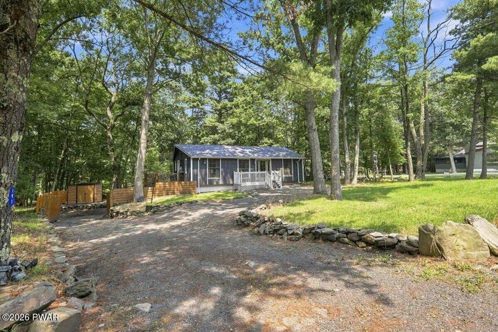 Property Photo: 141 Fox Road PA 18328