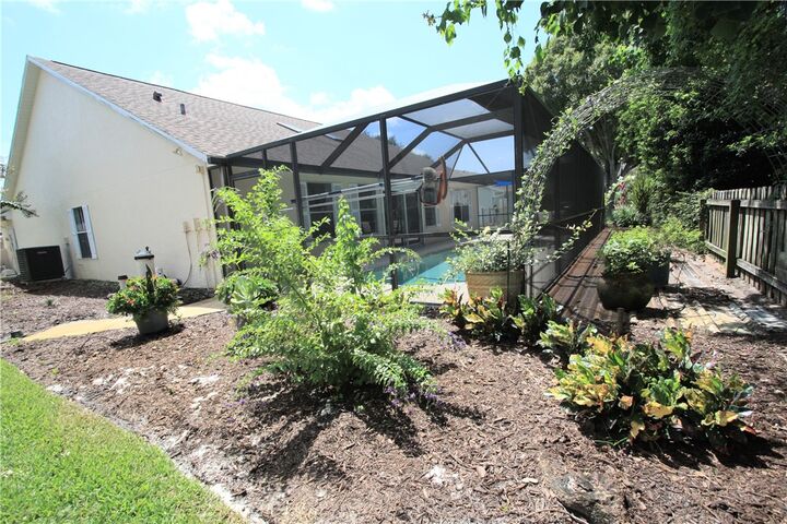 Property Photo:  3390 Areca Palm Avenue  FL 32901 