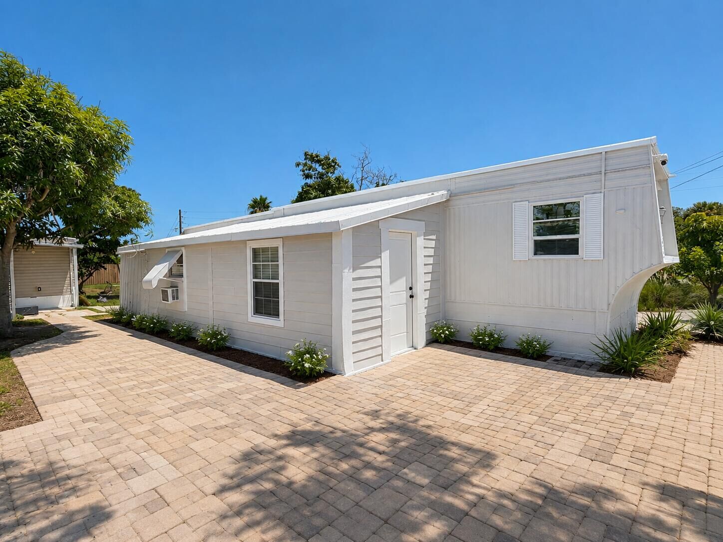 Property Photo: 11411 SE Federal Highway 55 FL 33455