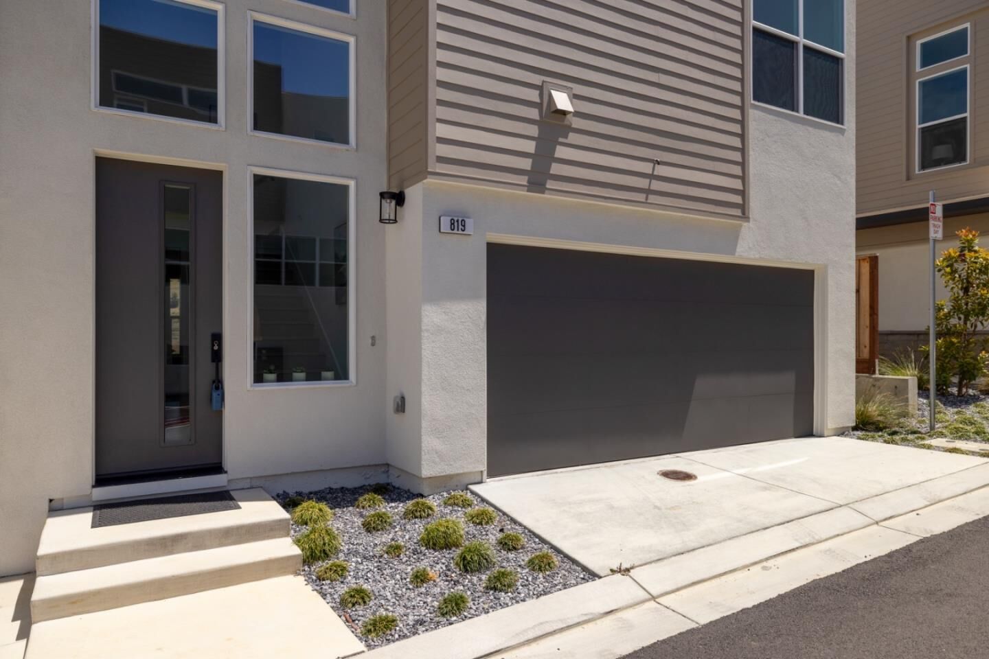 Property Photo:  819 Fassler  CA 94044 