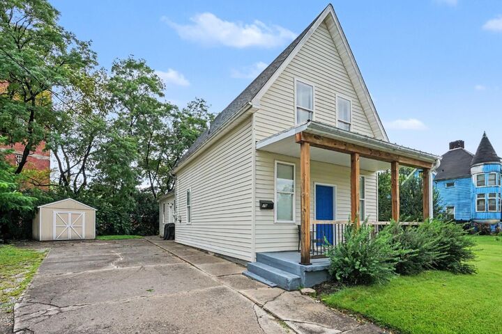 Property Photo:  79 Ridge Avenue  IN 47025 