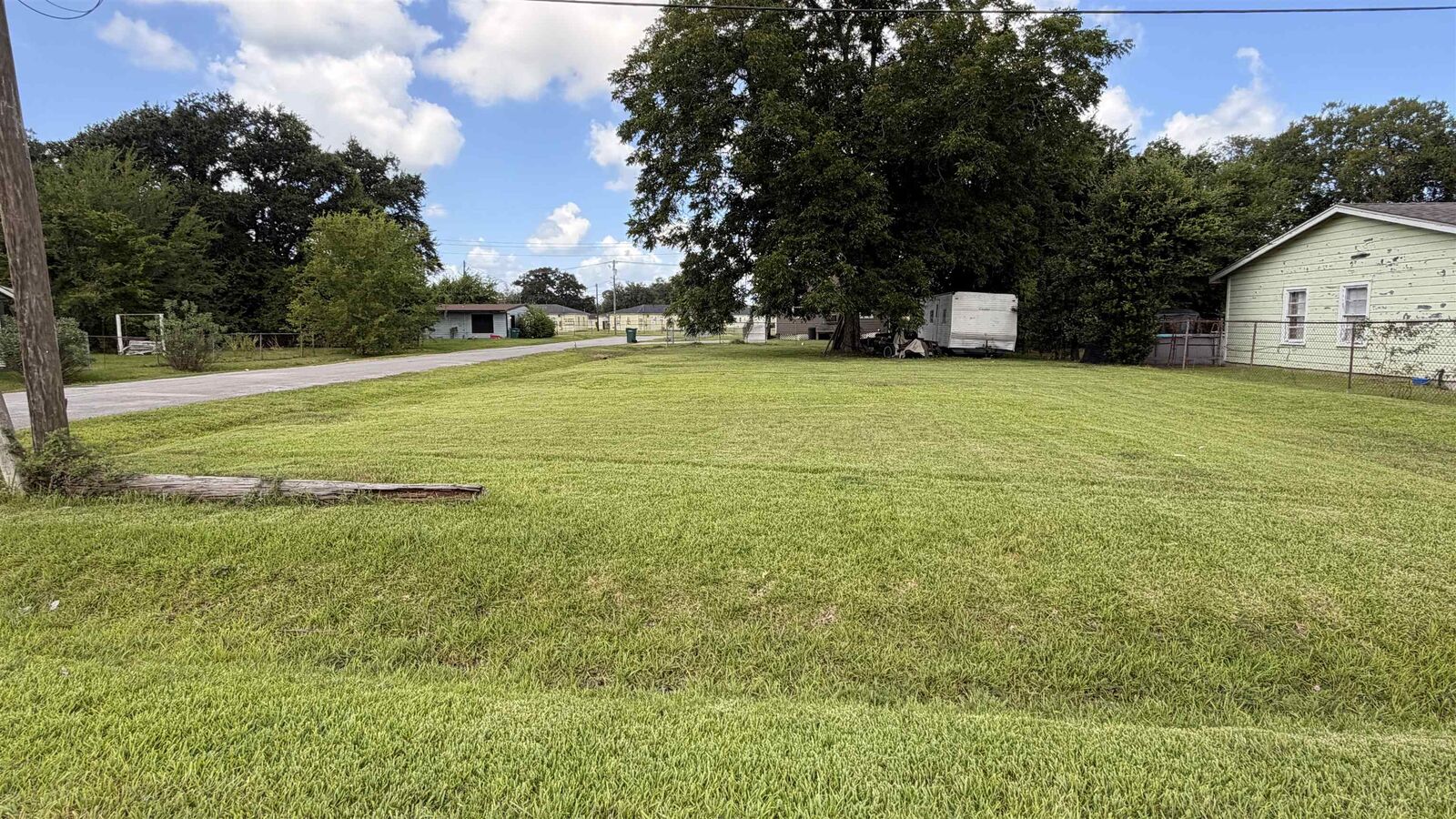 Property Photo:  4340 Goliad St  TX 77705 