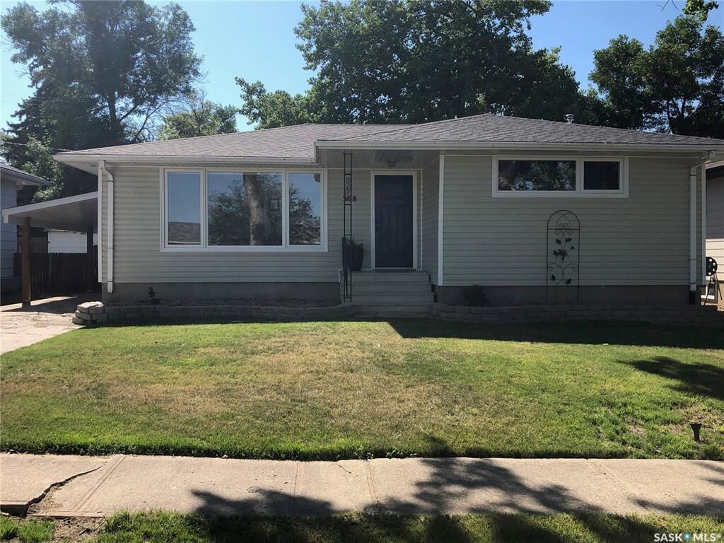 Property Photo: 308 Shaw Street SK S0H 2A0