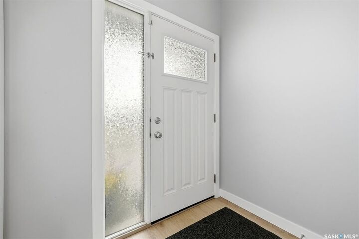 Property Photo: 5301 Beacon Drive 20 SK S4W 0R6