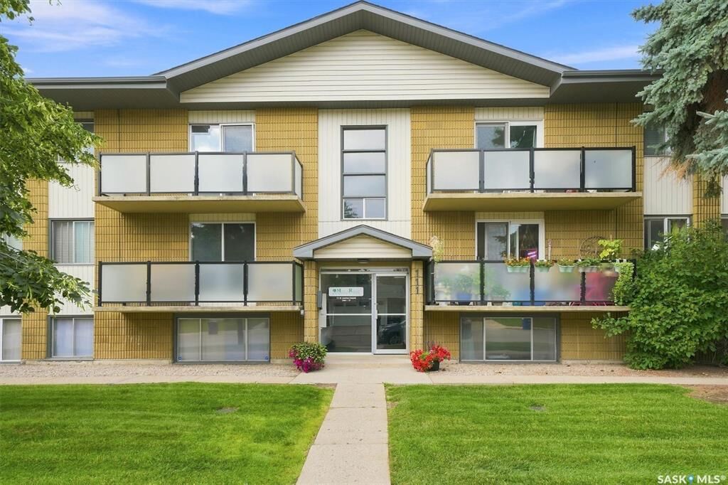 Property Photo: 111 St Lawrence Crescent 23 SK S7K 1G7