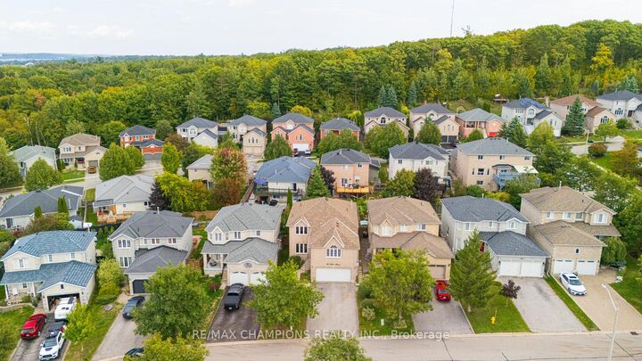 Property Photo:  20 Bell Street  ON L4N 0J2 