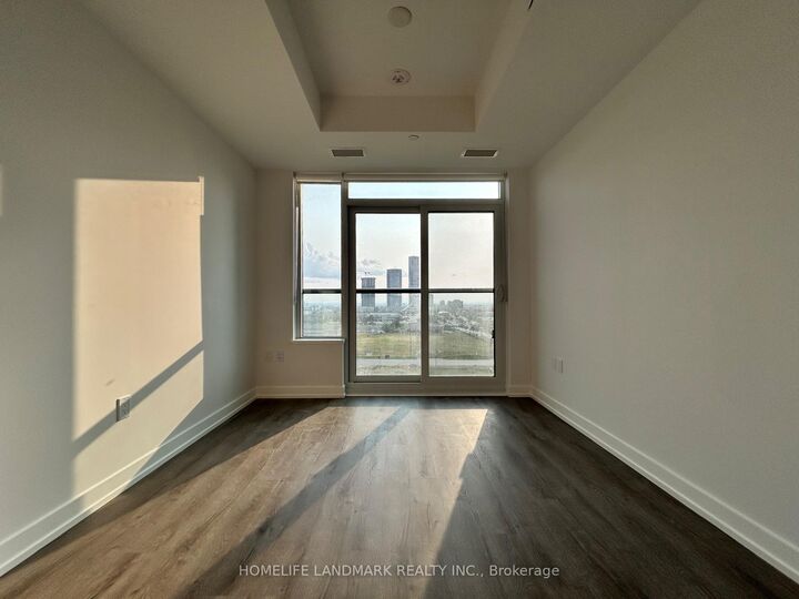 Property Photo: 21 Meadowdale Road 803 ON L4K 0H6