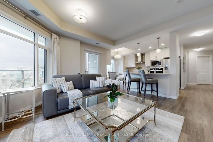 Property Photo: 460 William Graham Drive 313 ON L4G 1X9