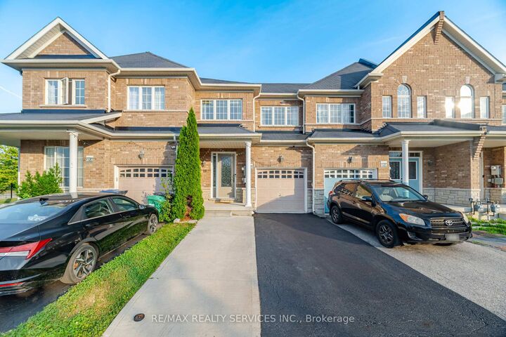 Property Photo: 18 Seedland Crescent ON L6R 0Z5