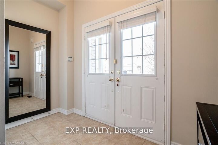Property Photo: 1333 Kestell Boulevard ON L6H 0C8