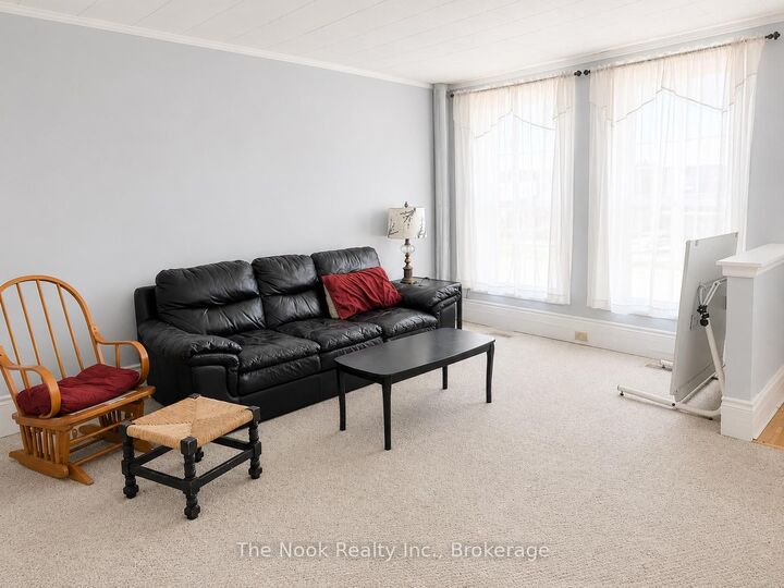 Property Photo:  10 Cavan Street  ON L1A 3B4 