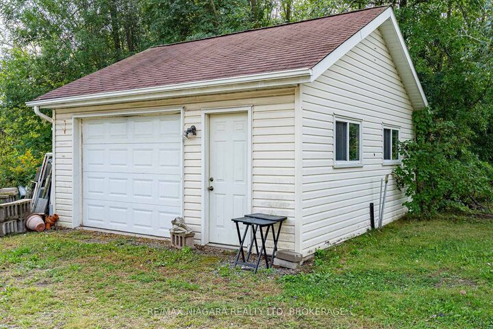 487 Four Mile Creek Road — photo 1
