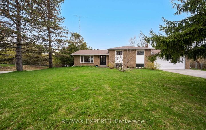 Property Photo: 12 Simon Drive ON L0G 1L0