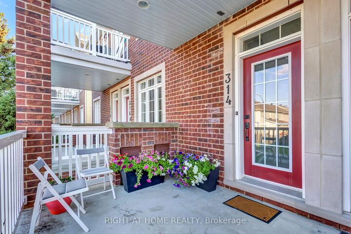 Property Photo: 314 Royal Fern Way ON K1V 2K6