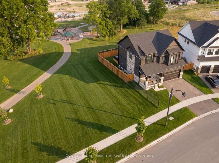 Property Photo:  108 Haylock Avenue  ON N0B 1S0 
