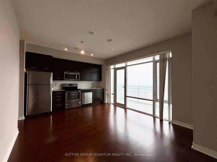 Property Photo:  360 Square One Drive 2501  ON L5B 0G7 