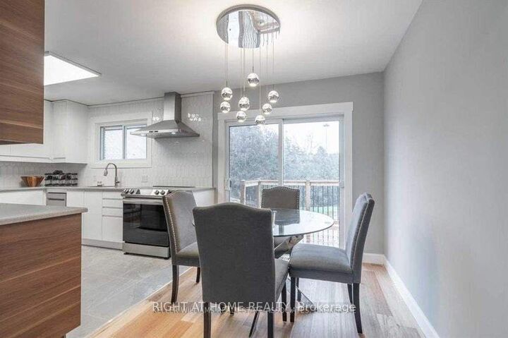 Property Photo: 530 Lynda Lane ON L9G 2P6
