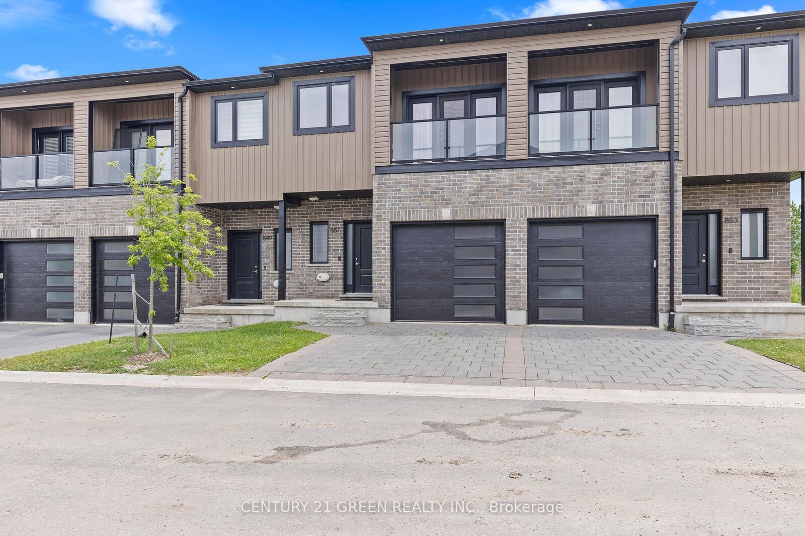 Property Photo:  851 Sarnia Road  ON N6H 0K3 