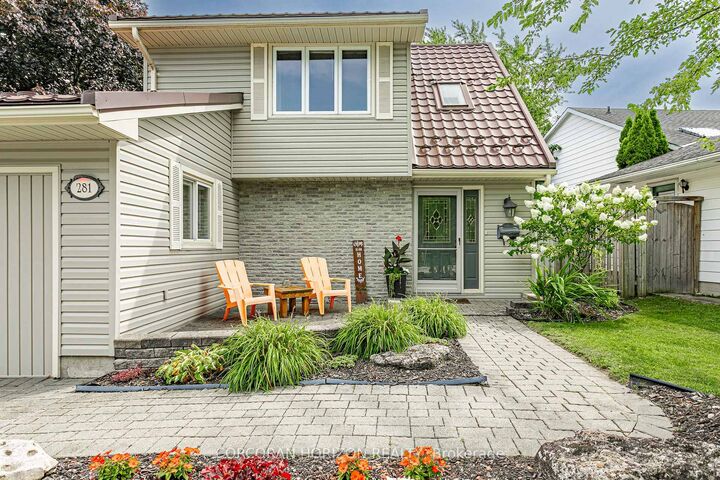 281 Blackacres Boulevard — photo 1