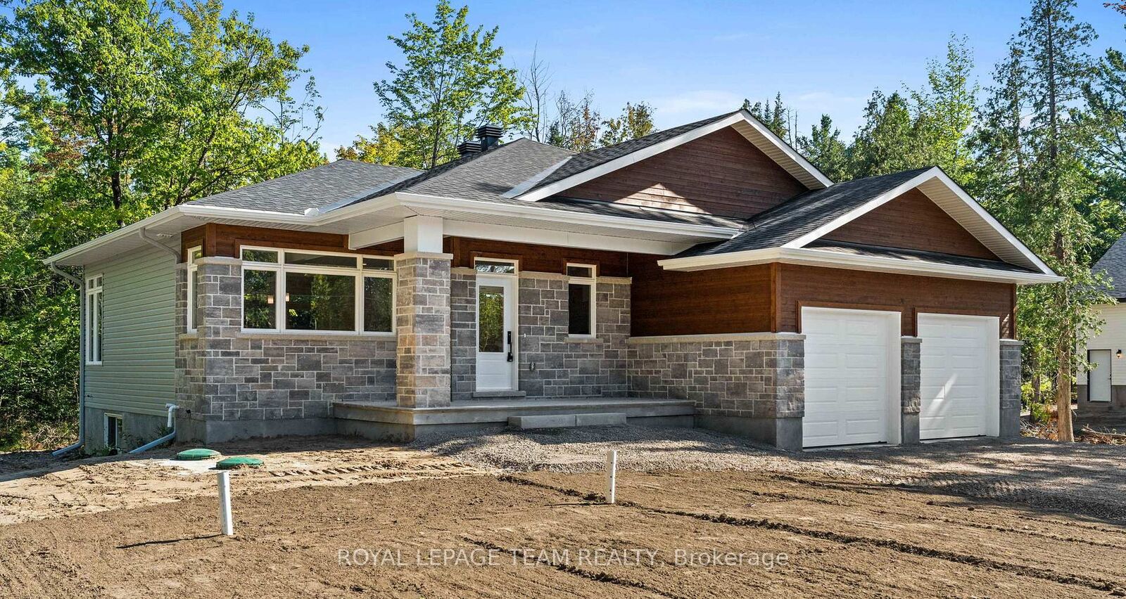 Property Photo: 101 Alcock Drive ON K0A 1B0