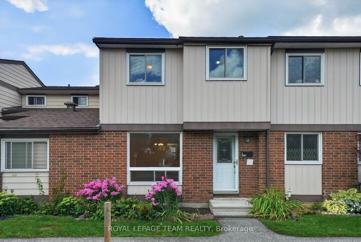 Property Photo: 1918 Belmore Lane 13 ON K1B 4Z8