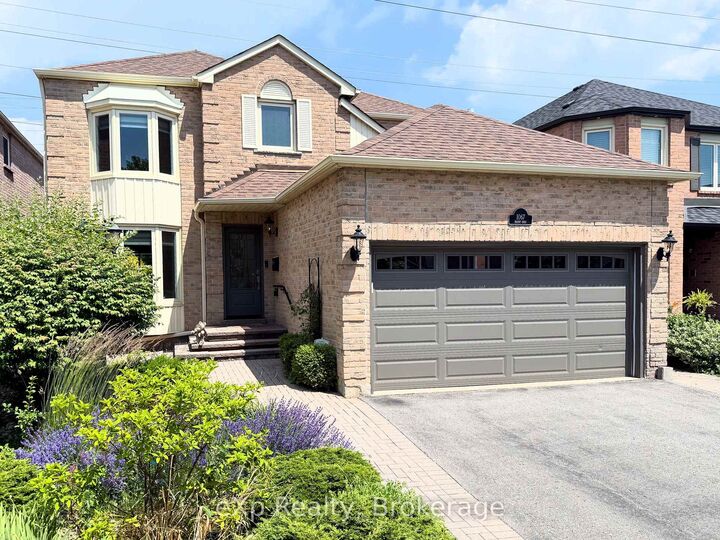 Property Photo: 1067 Maury Crescent ON L1X 1R4
