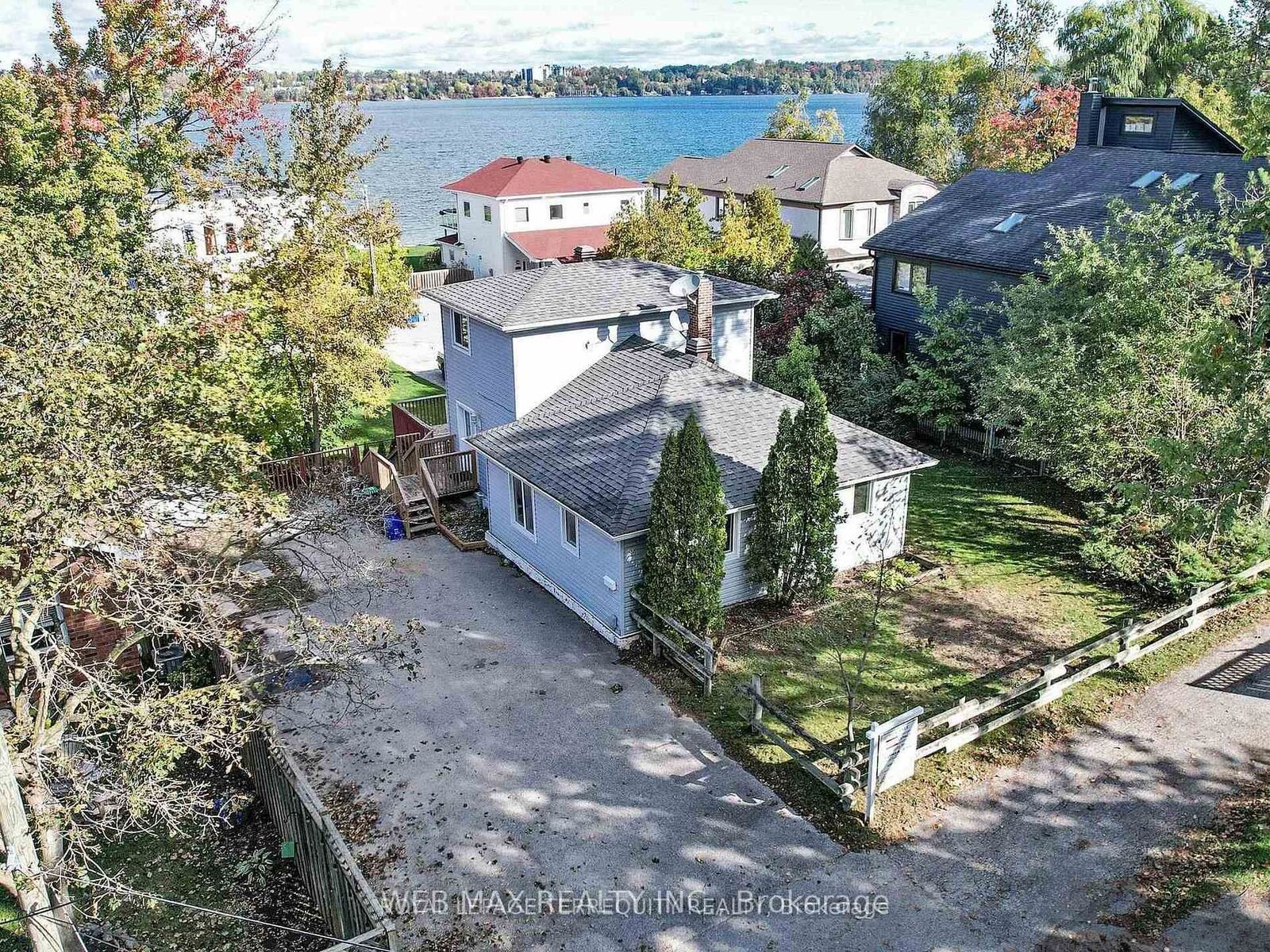Property Photo:  40 Brennan Avenue  ON L4N 3X3 