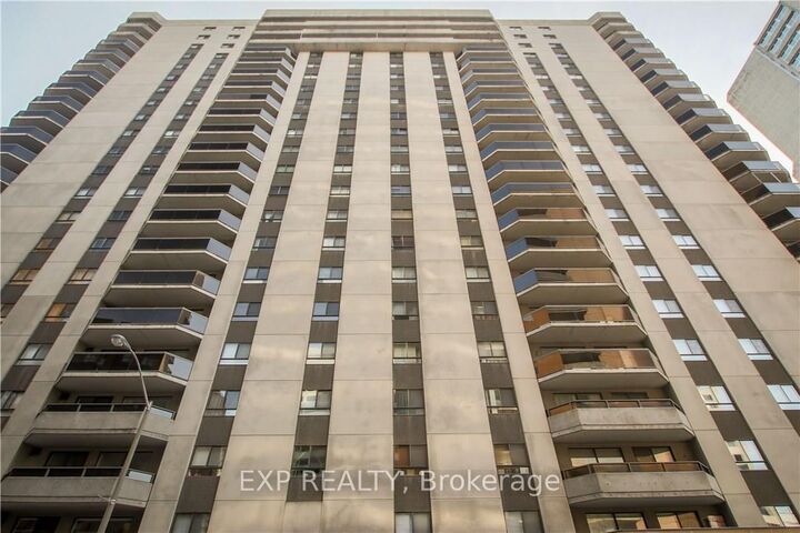 Property Photo:  470 Laurier Avenue W 403  ON K1R 7W9 