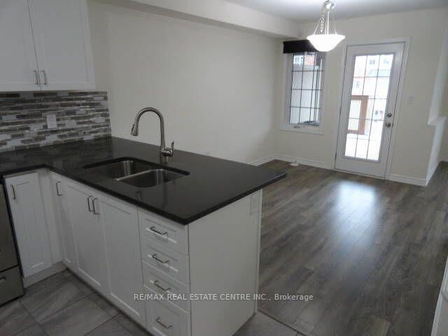 Property Photo:  1084 Silk Street  ON L1X 0E8 