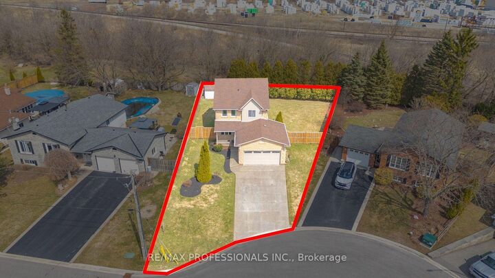 Property Photo: 200 Morrison Drive ON N3W 1A8