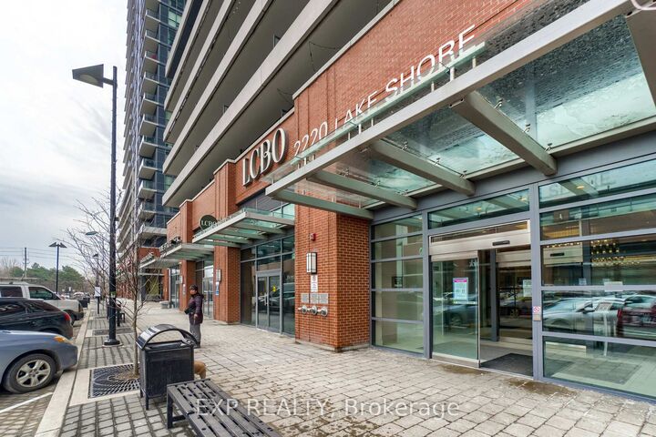 Property Photo:  2220 Lakeshore Boulevard W 3503  ON M8V 0C1 