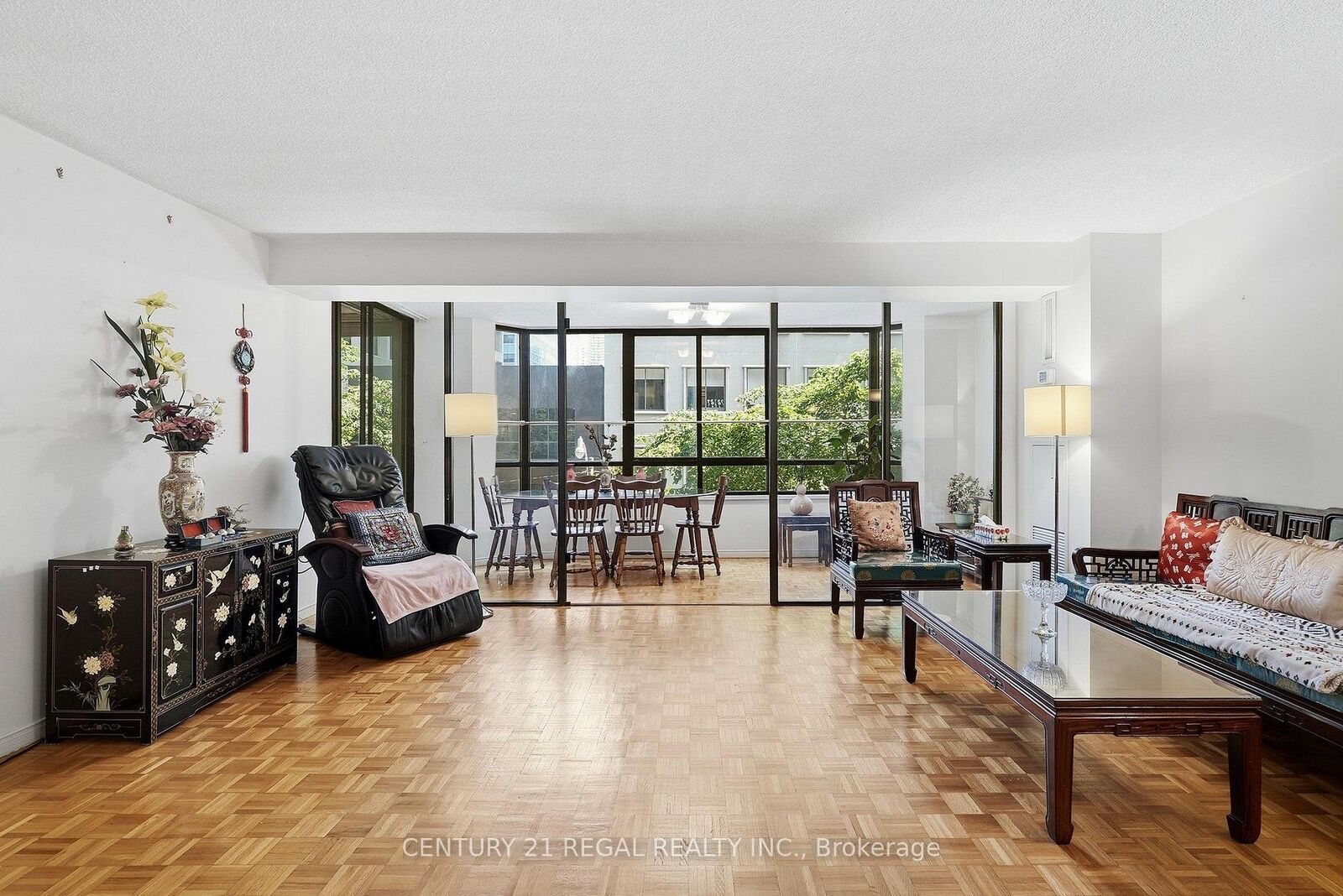 Photo de la propriété:  280 Simcoe Street 306  ON M5T 2Y5 