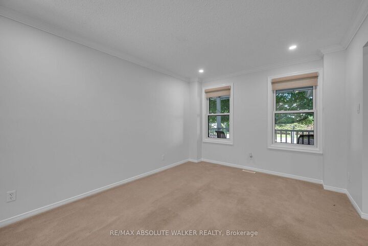 Property Photo:  65 Halley Street  ON K2J 3W3 