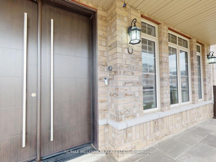 Property Photo:  51 Kincardine Street  ON L4H 4H7 
