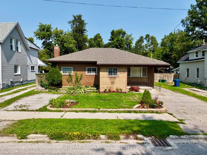 238 Mary Street — photo 1