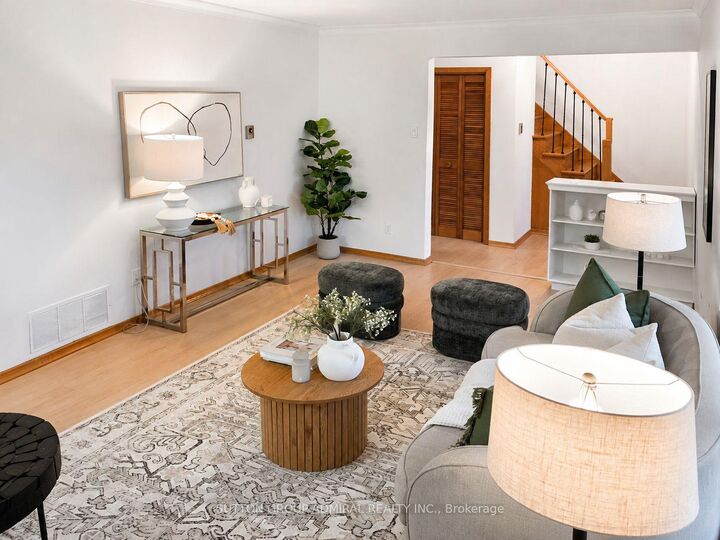 Property Photo: 865 Regent Drive ON L1G 1J2