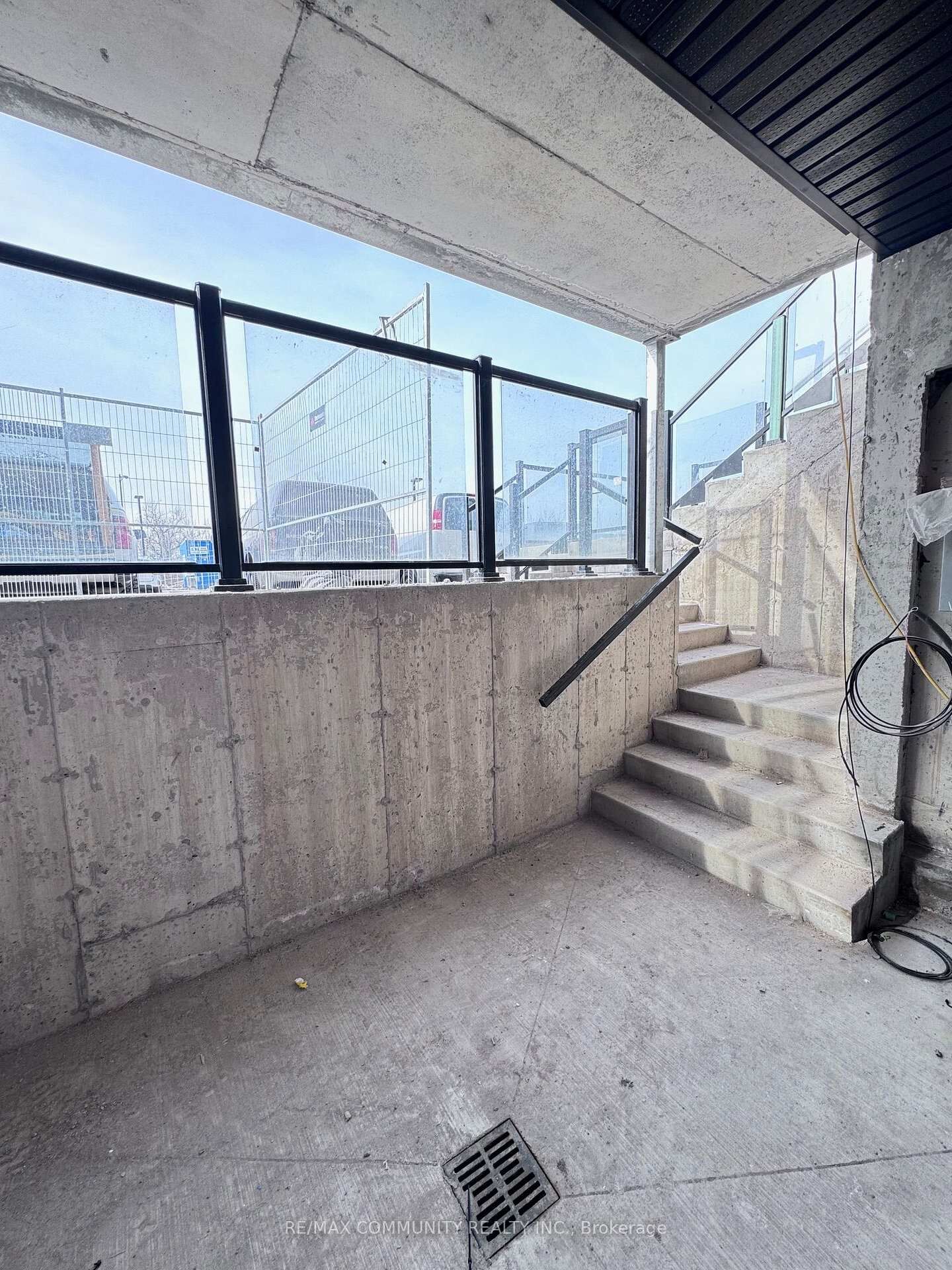 Property Photo:  16 Melbourne Avenue 102B  ON L2P 0G5 