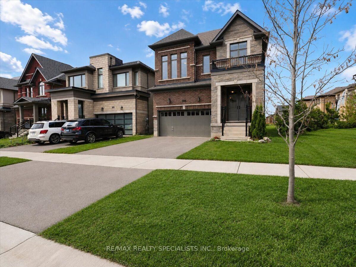 Property Photo: 169 Silverwood Crescent ON N4T 0M6