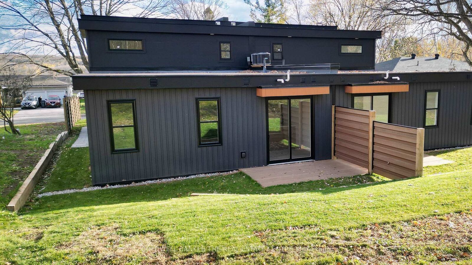 Property Photo:  62 Gray Street 2  ON L0K 1E0 