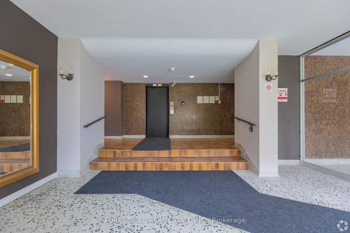 Property Photo: 32 Clayland Drive 512 ON M3A 2A5