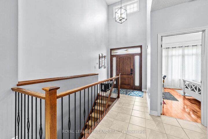 Property Photo:  3194 Pincombe Drive  ON N6L 0B4 
